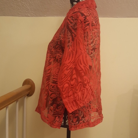 🎁Notations Red Sheer Buttom-Down Top - Picture 4 of 7
